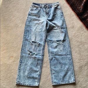 Blue wash mom jeans